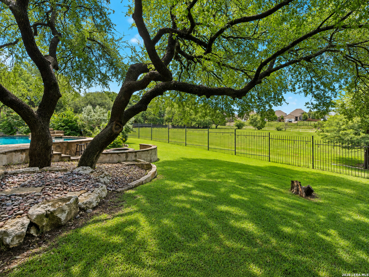 7938 Colonial Woods Boerne TX 78015