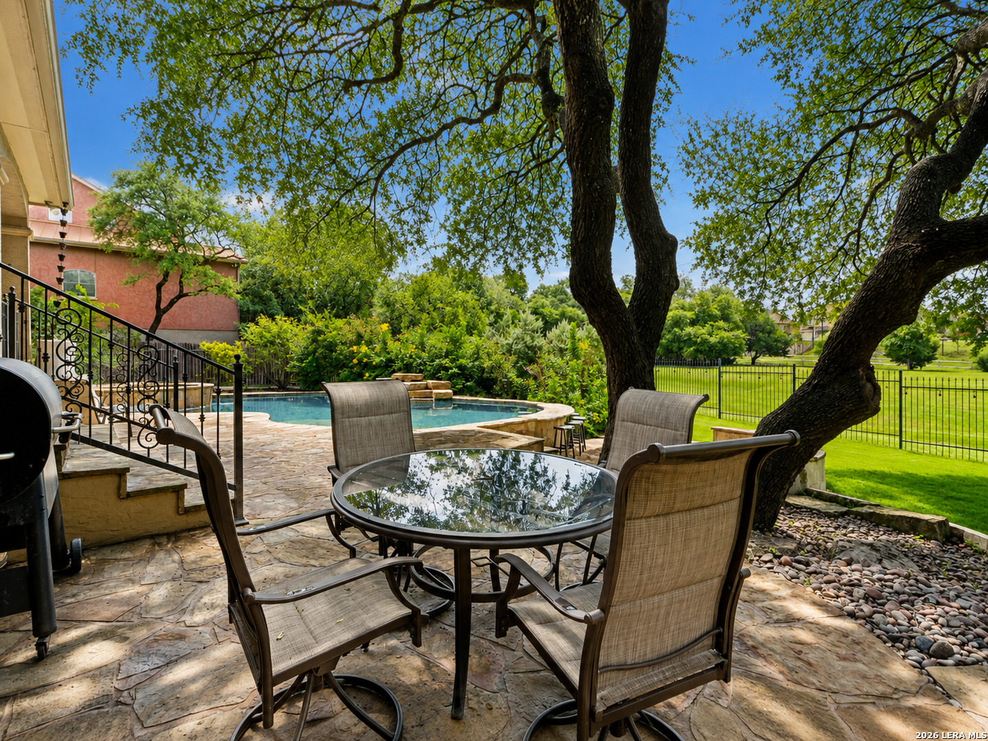 7938 Colonial Woods Boerne TX 78015