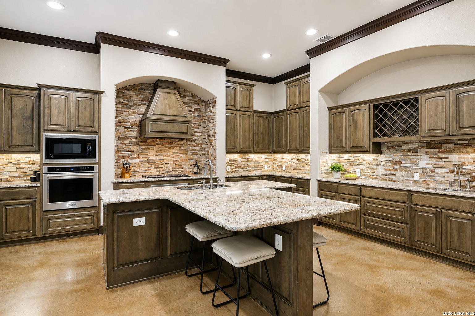 7938 Colonial Woods Boerne TX 78015