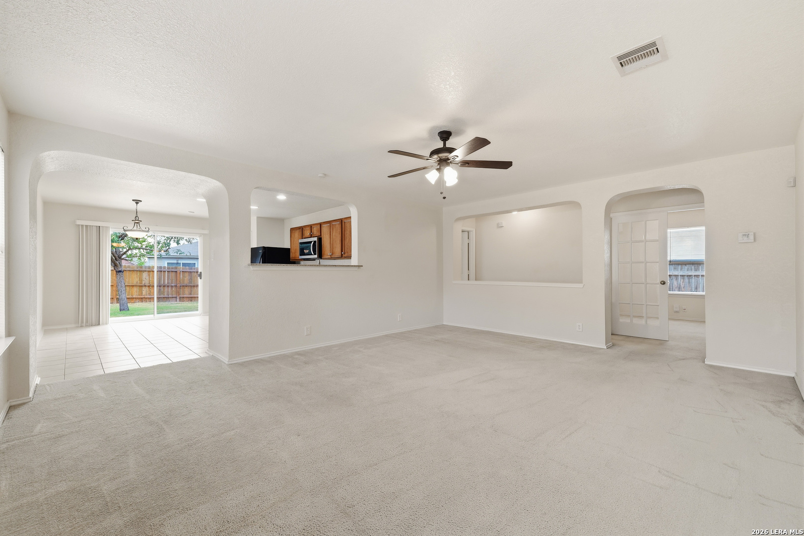 7762 Cedar Farm San Antonio TX 78239