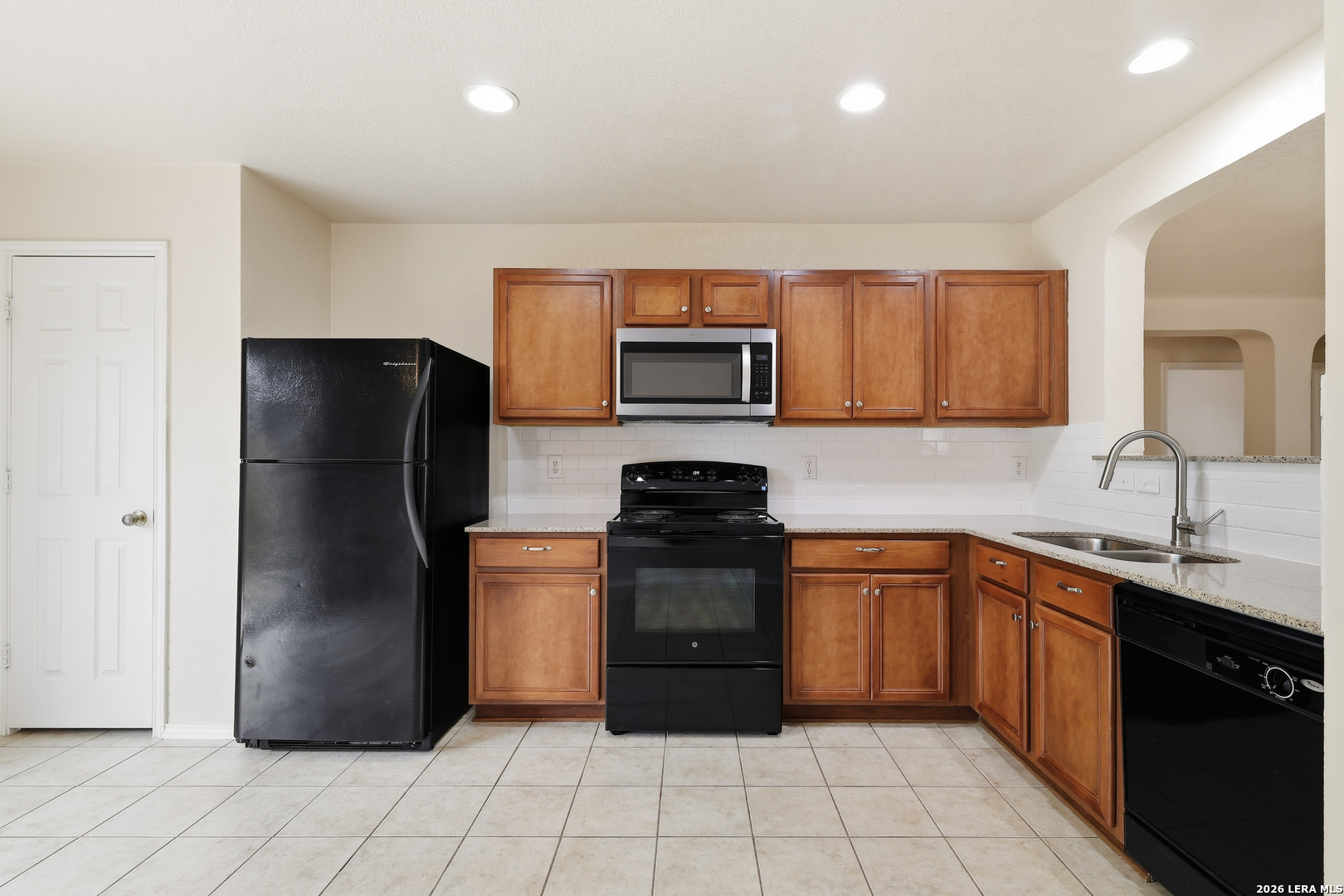 7762 Cedar Farm San Antonio TX 78239