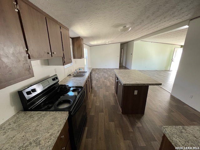 207 Hopi Trail Bandera TX 78003