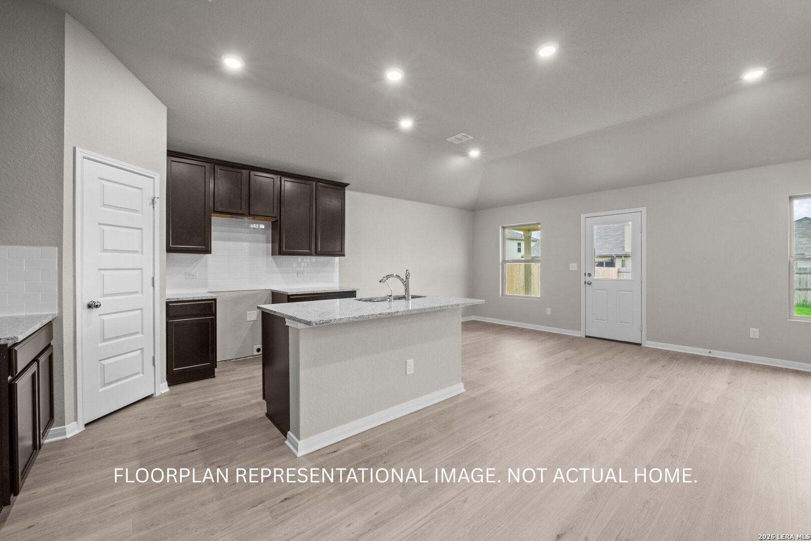 2903 Selhurst Street Converse TX 78109