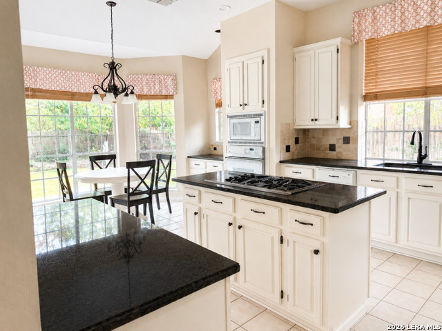 9407 Sageglen San Antonio TX 78254
