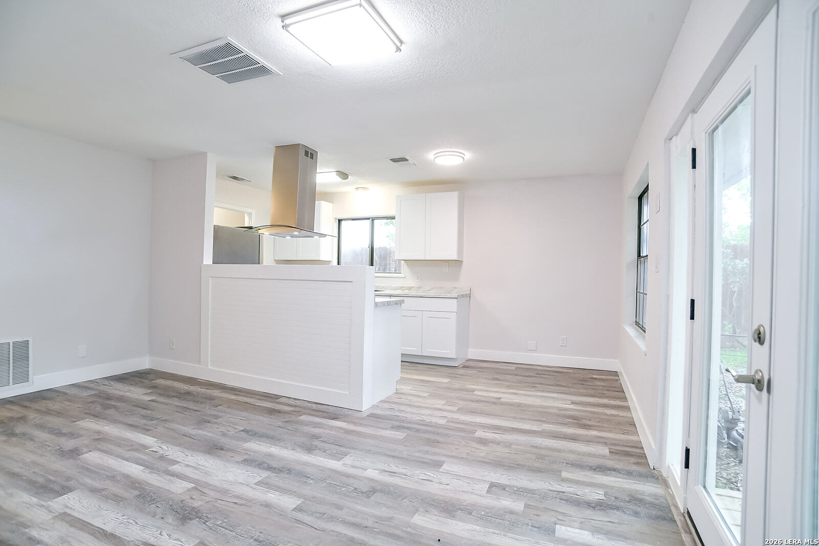 1225 W Coll New Braunfels TX 78130