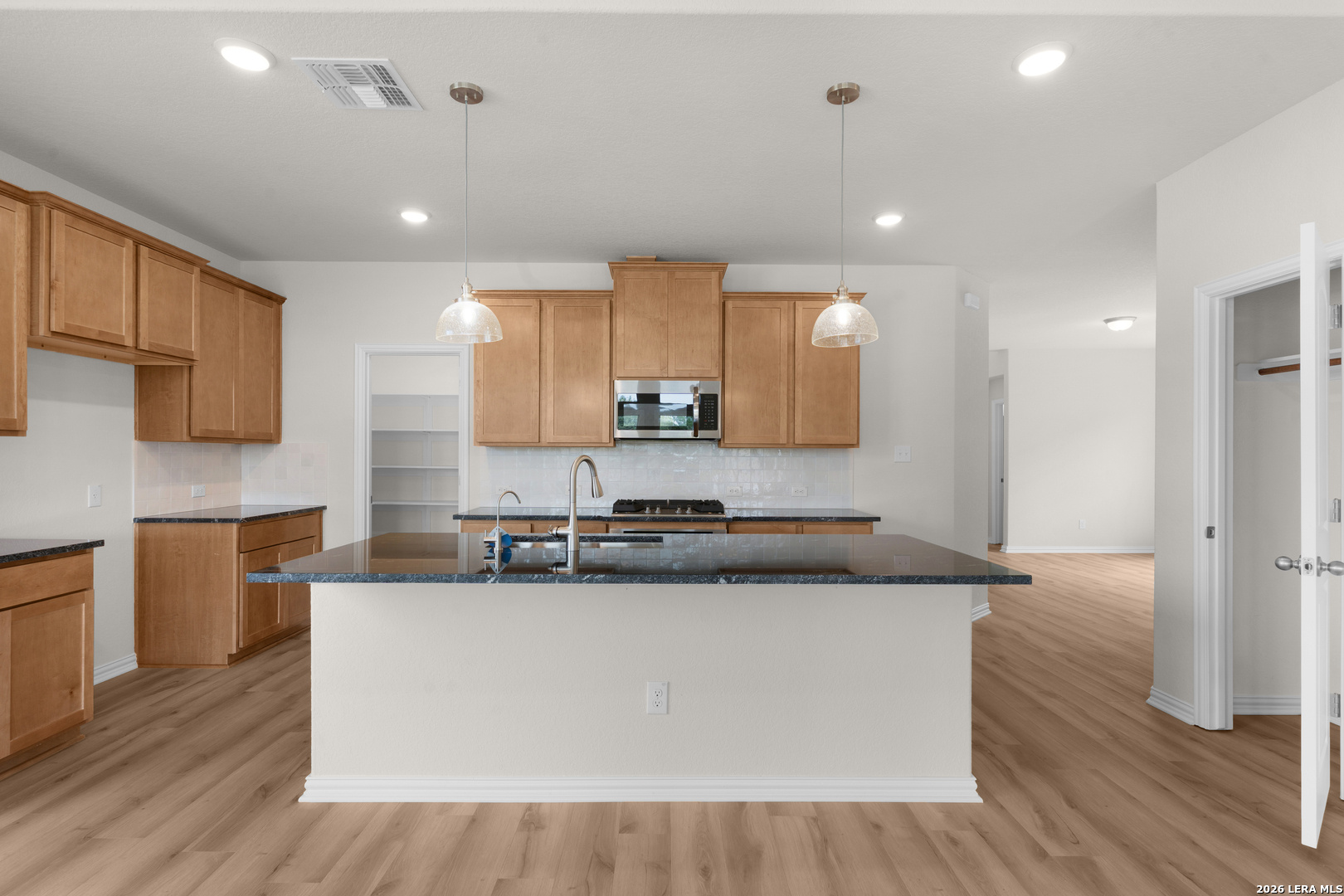 931 Creek Bed Drive New Braunfels TX 78130