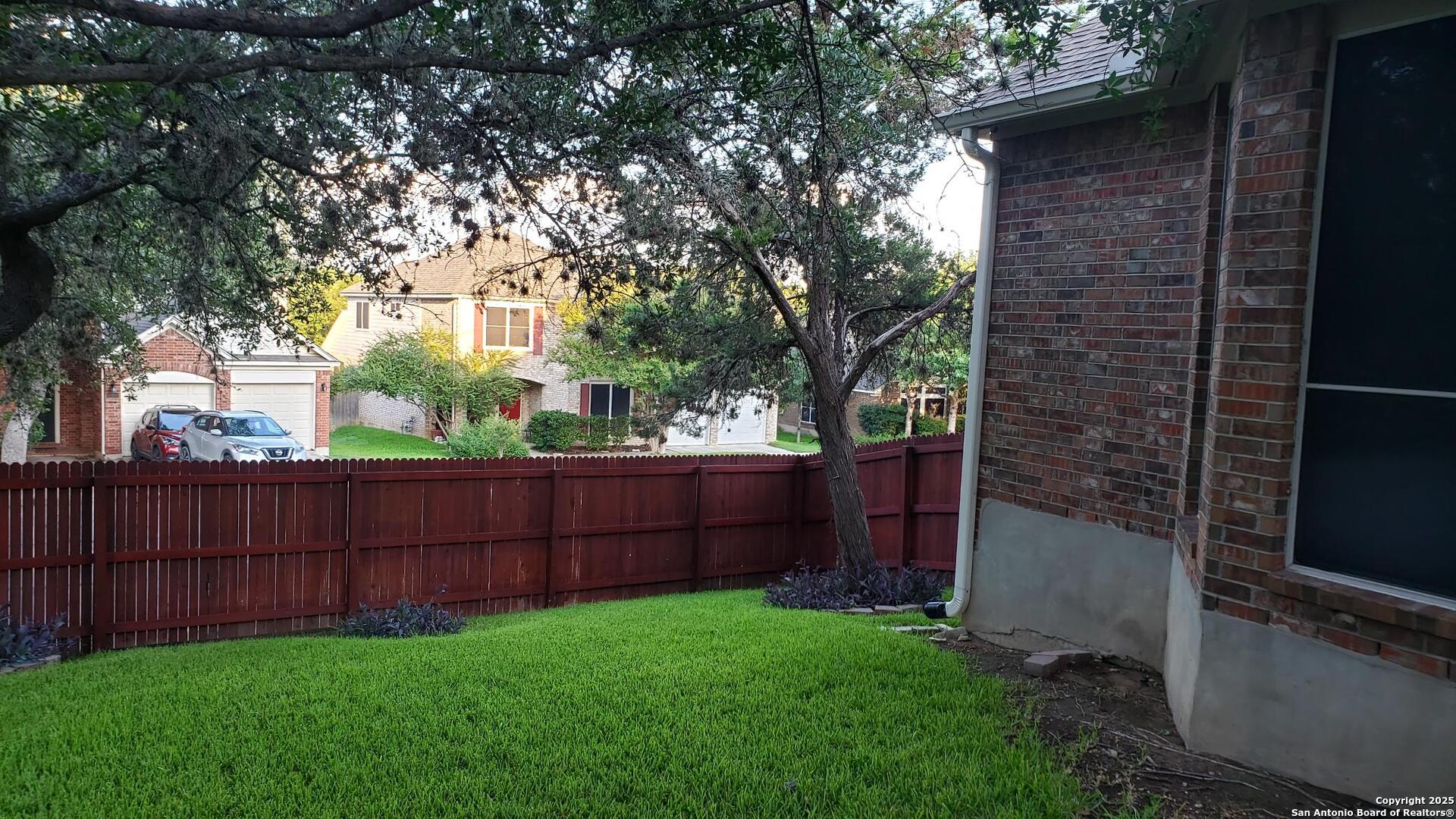 8403 Old Stone Gate San Antonio TX 78249