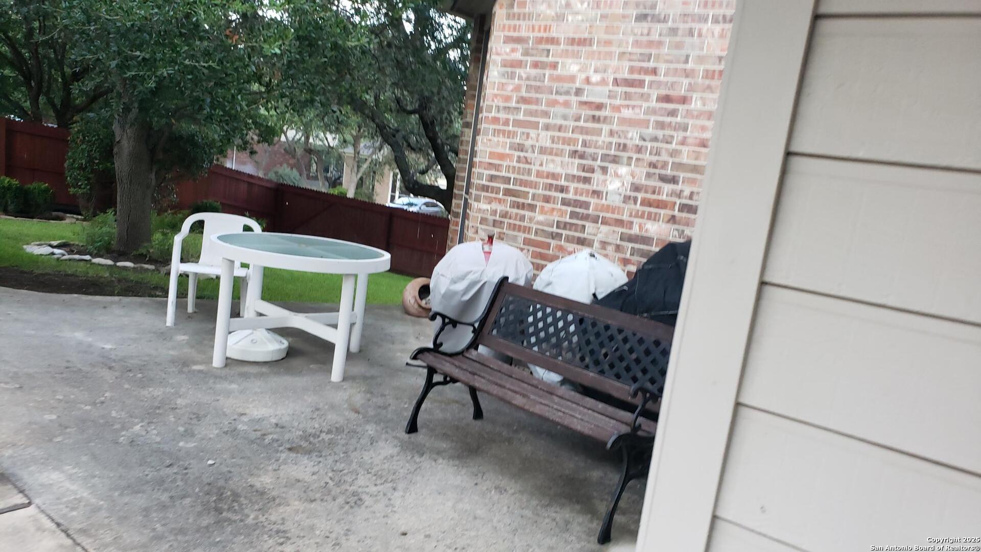 8403 Old Stone Gate San Antonio TX 78249