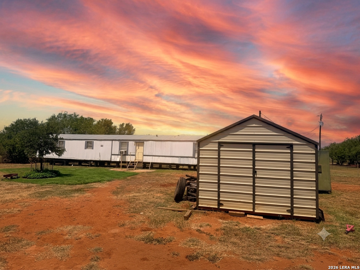 282 Cr 4603 Dilley TX 78017