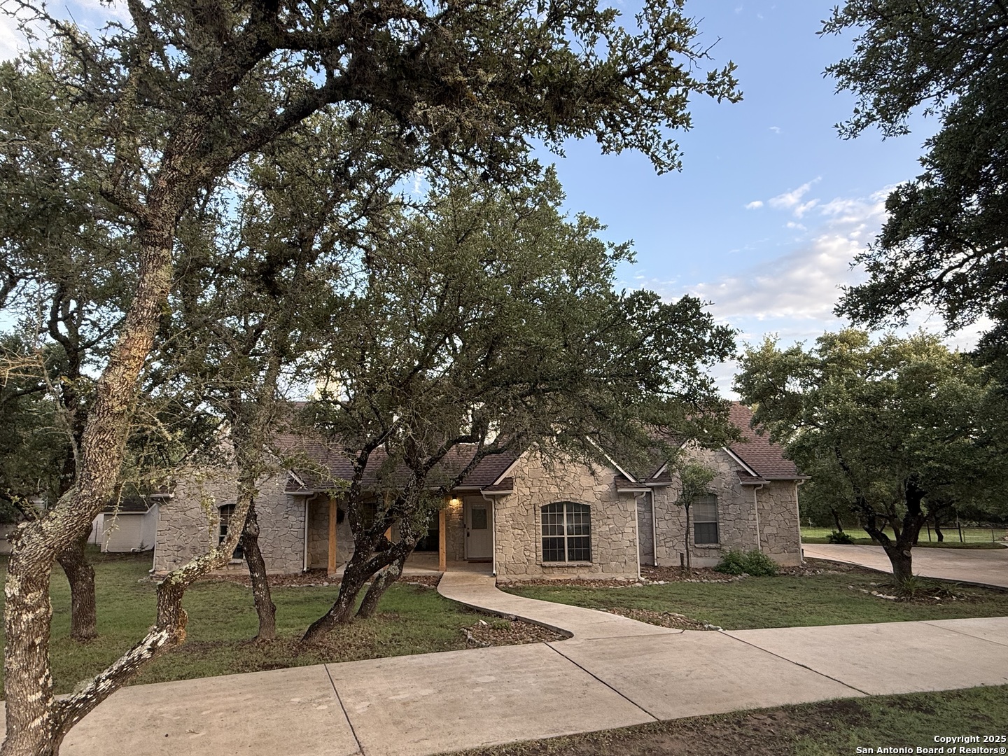631 Dresden Wood Drive Boerne TX 78006