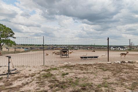 700 Lake Valley La Vernia TX 78121