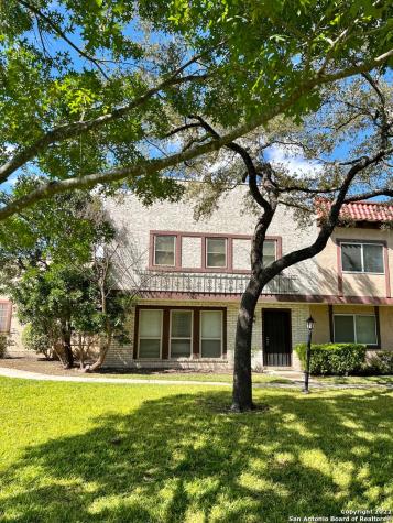 6838 Crown Ridge San Antonio TX 78239