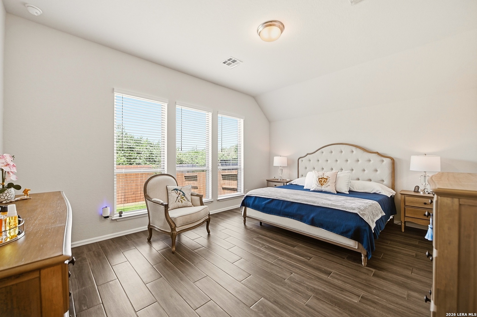 2049 Saxonhill Drive San Antonio TX 78253