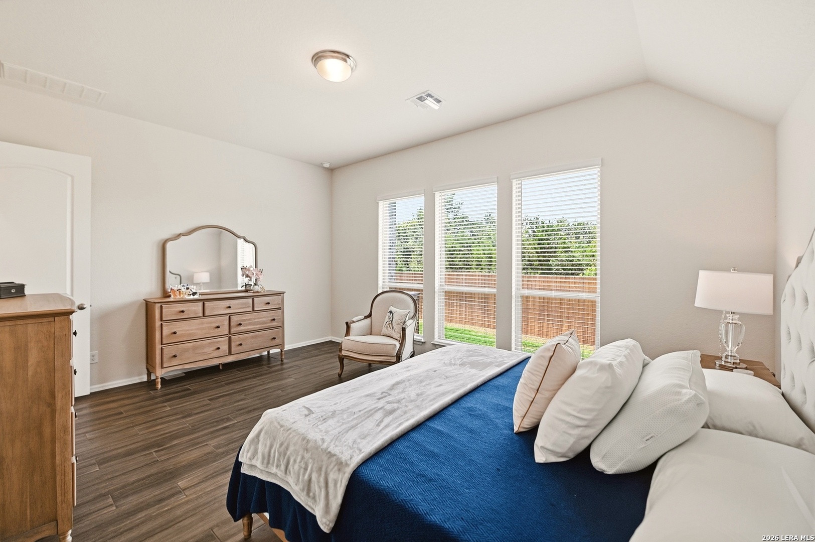 2049 Saxonhill Drive San Antonio TX 78253