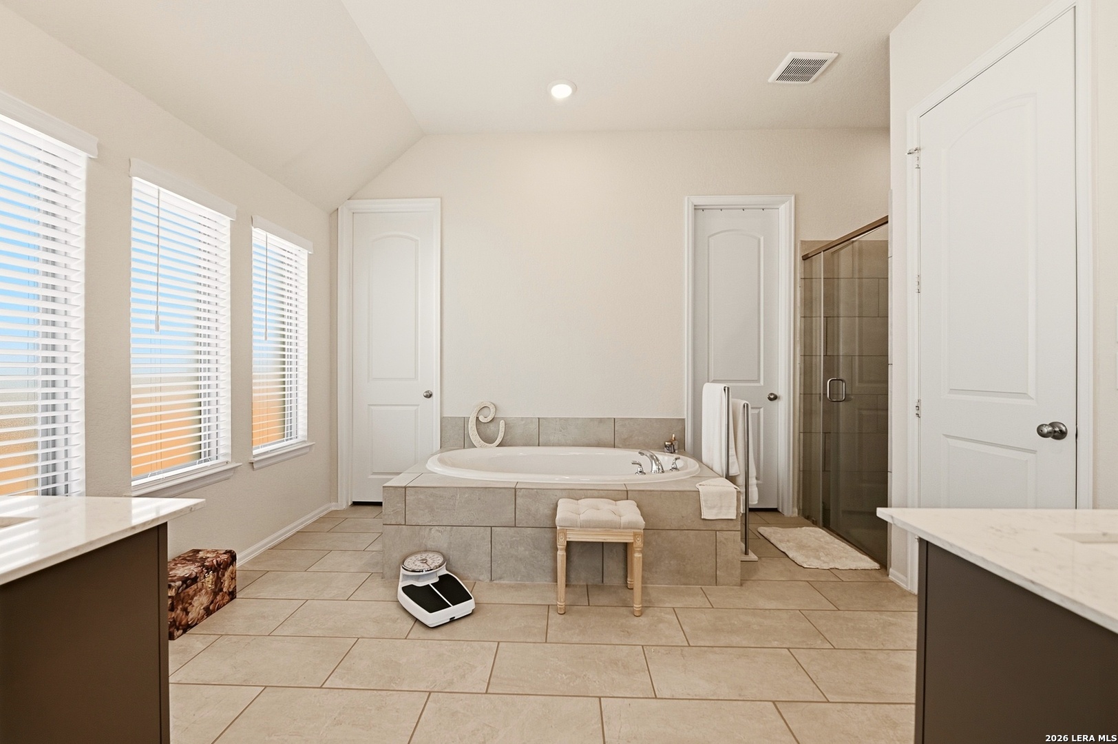 2049 Saxonhill Drive San Antonio TX 78253