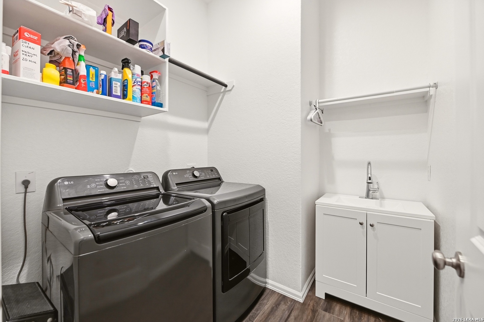2049 Saxonhill Drive San Antonio TX 78253