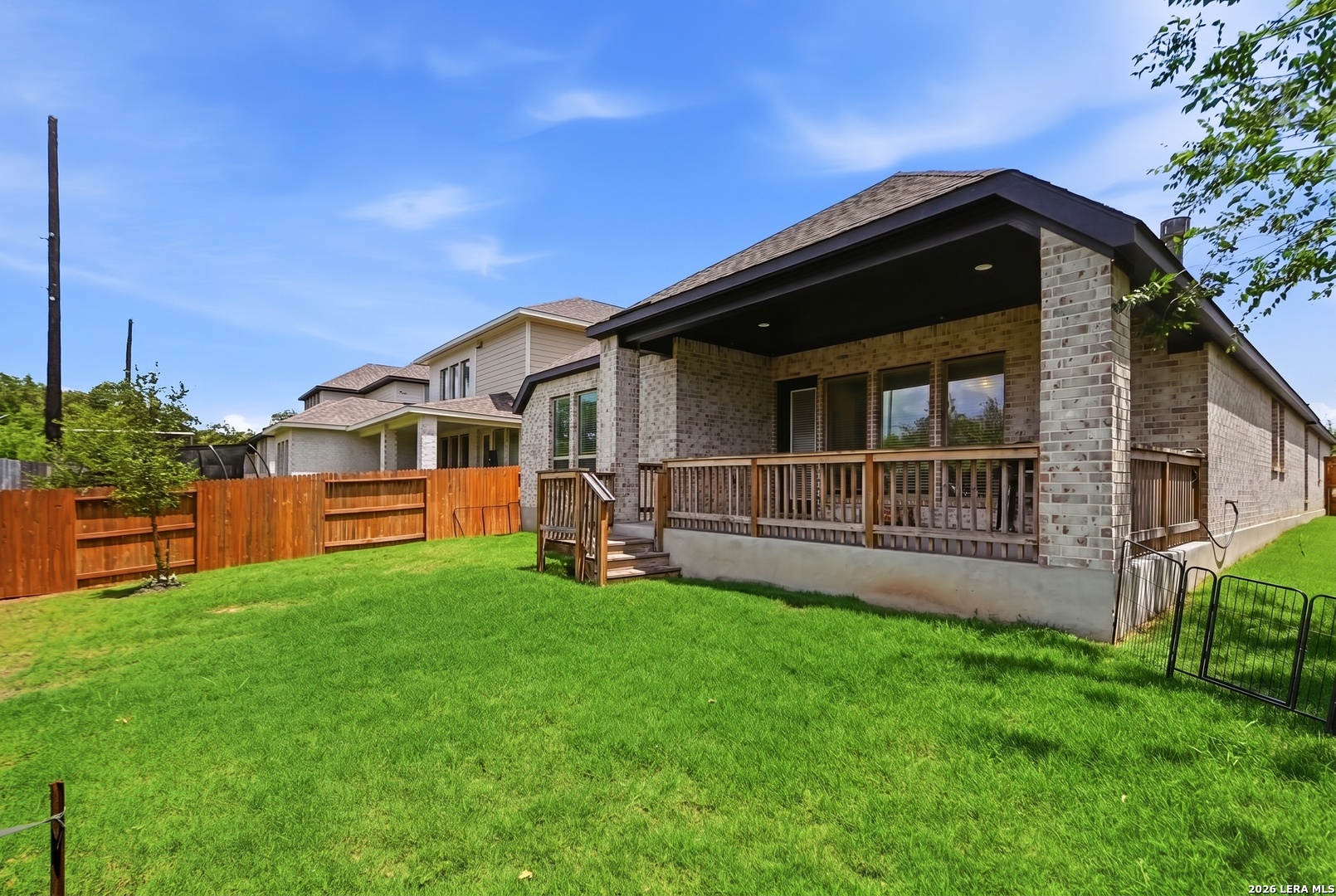 2049 Saxonhill Drive San Antonio TX 78253