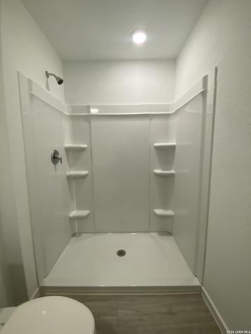 917 Riviera Seguin TX 78155