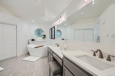 24 Inwood Manor San Antonio TX 78248