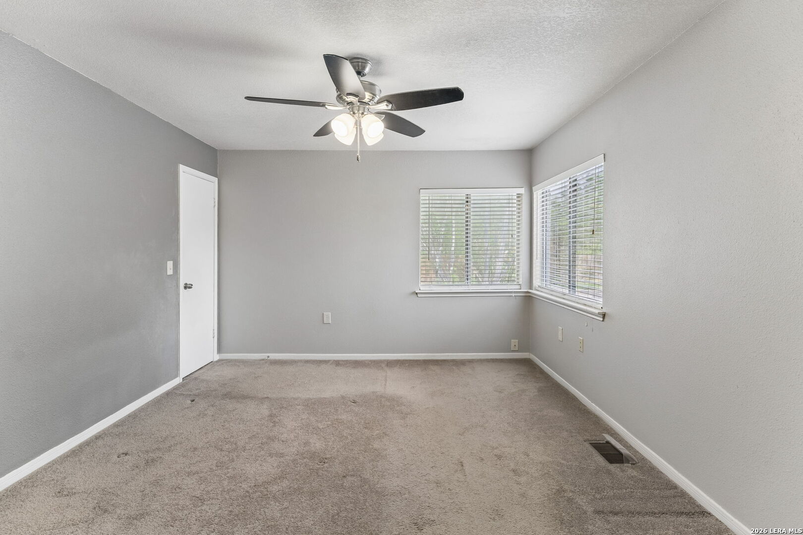 5823 Misty Glen San Antonio TX 78247