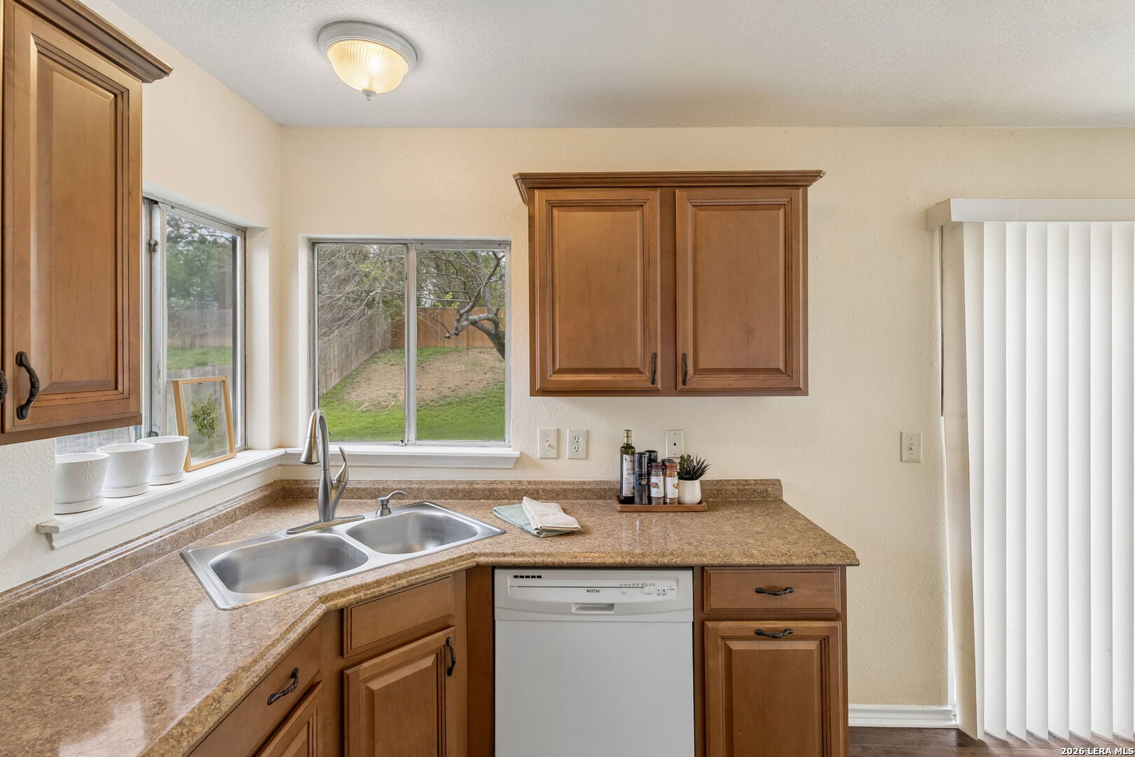 5823 Misty Glen San Antonio TX 78247