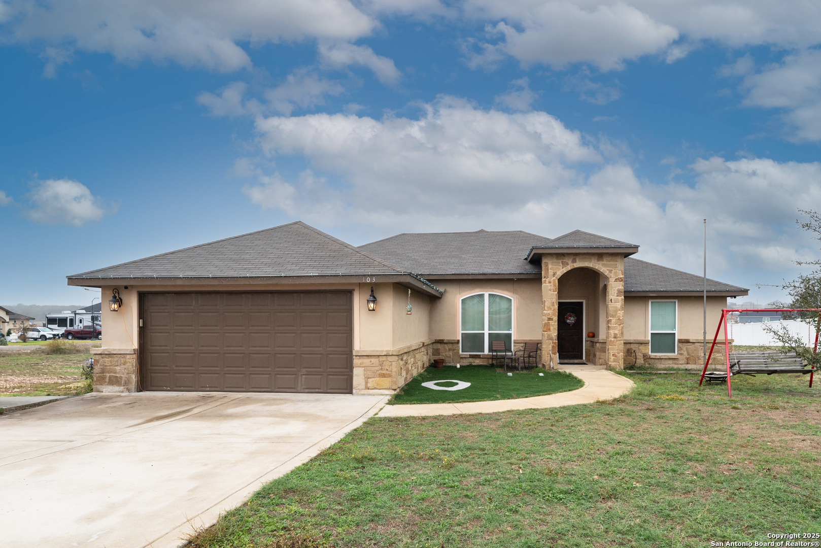 103 Muirfield La Vernia TX 78121