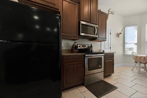 103 Muirfield La Vernia TX 78121