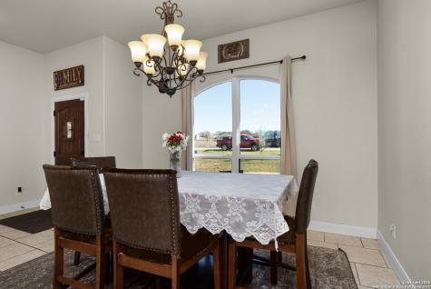 103 Muirfield La Vernia TX 78121
