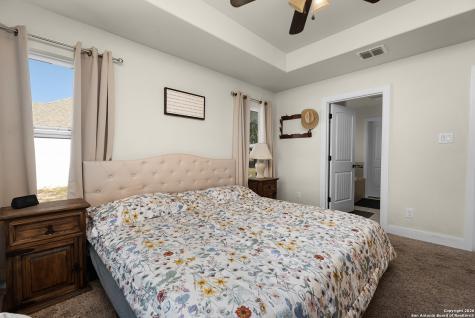 103 Muirfield La Vernia TX 78121