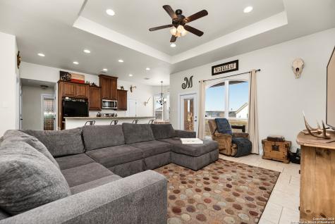 103 Muirfield La Vernia TX 78121