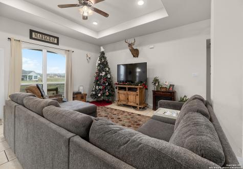 103 Muirfield La Vernia TX 78121