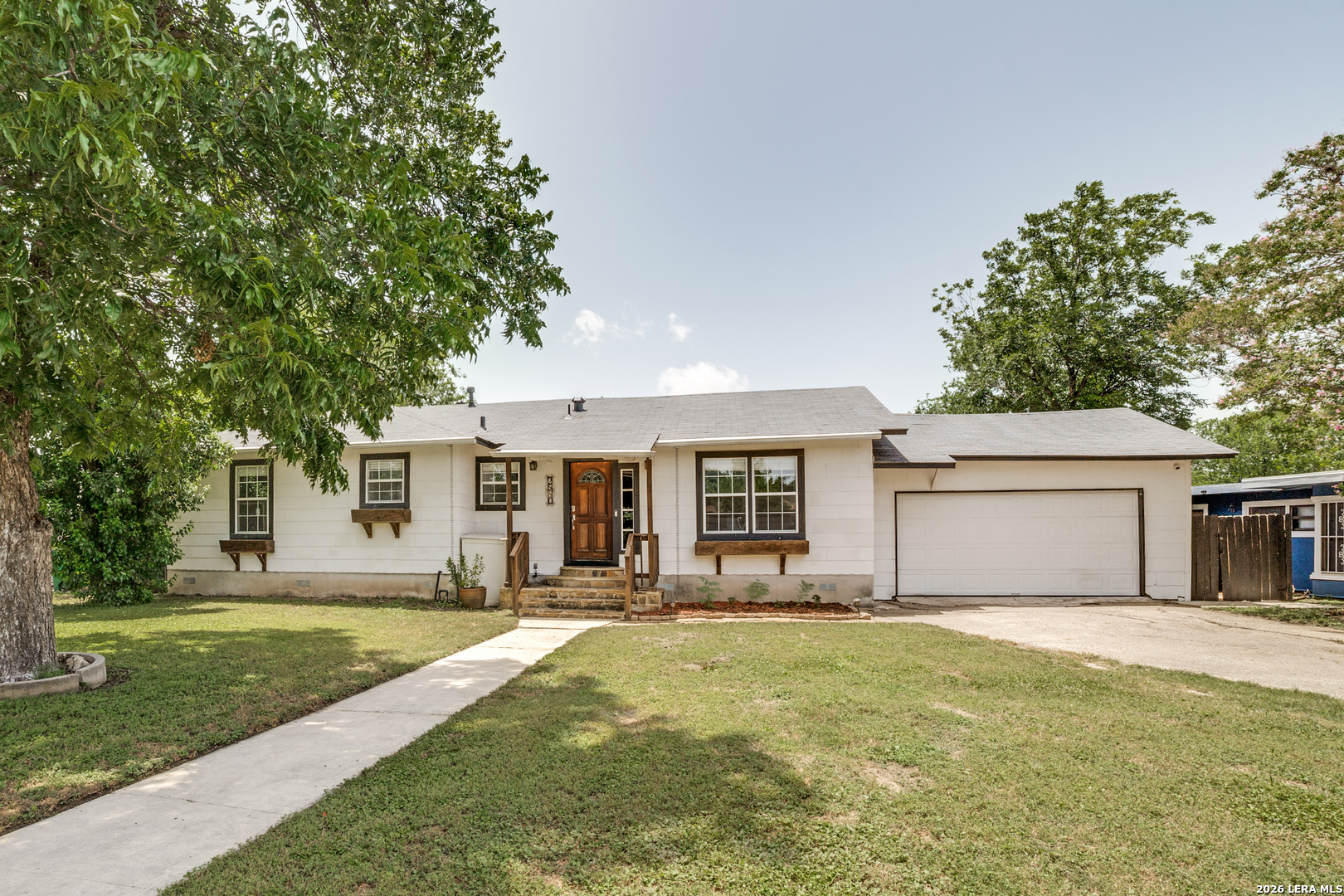 2540 W Summit Avenue San Antonio TX 78228