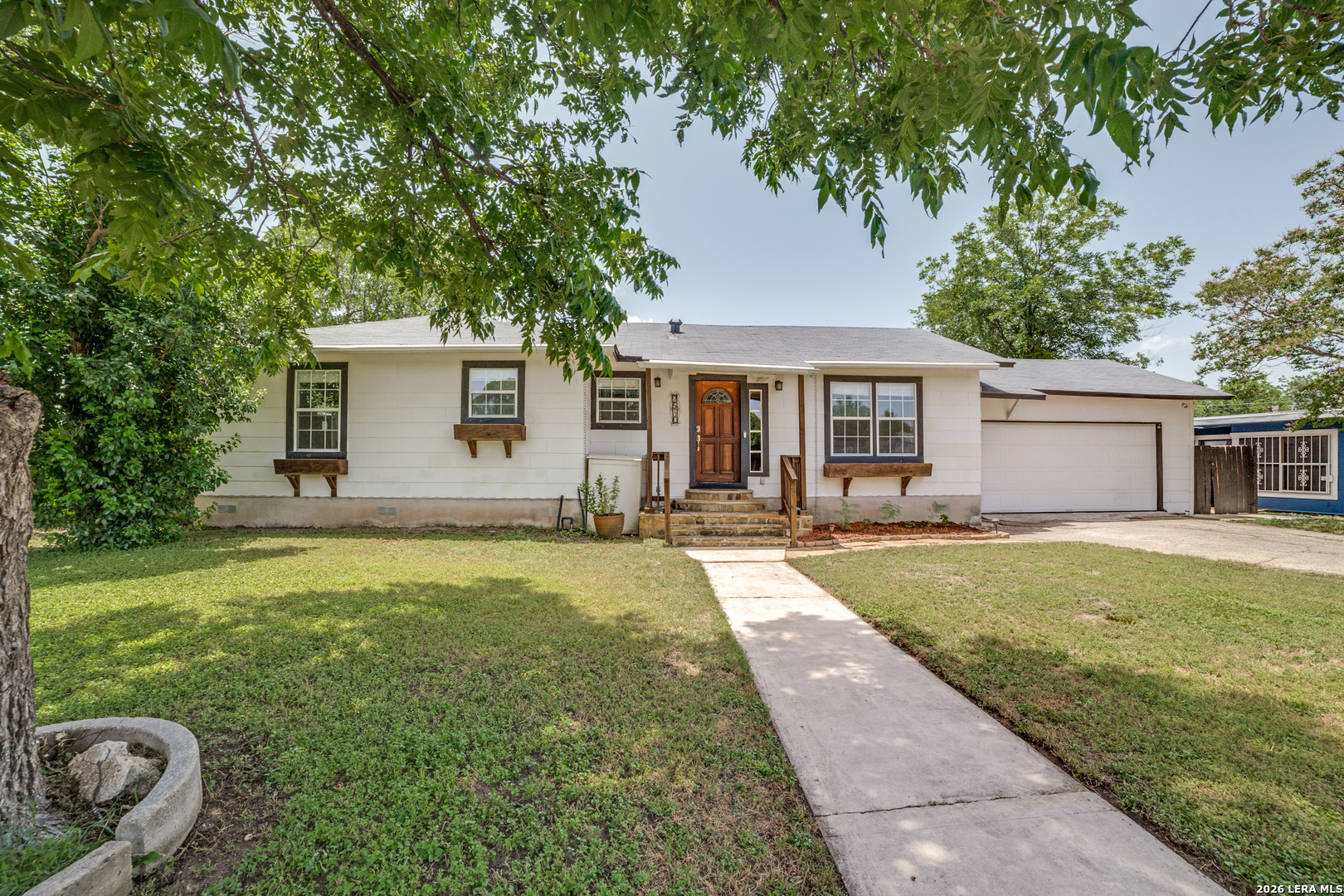2540 W Summit Avenue San Antonio TX 78228