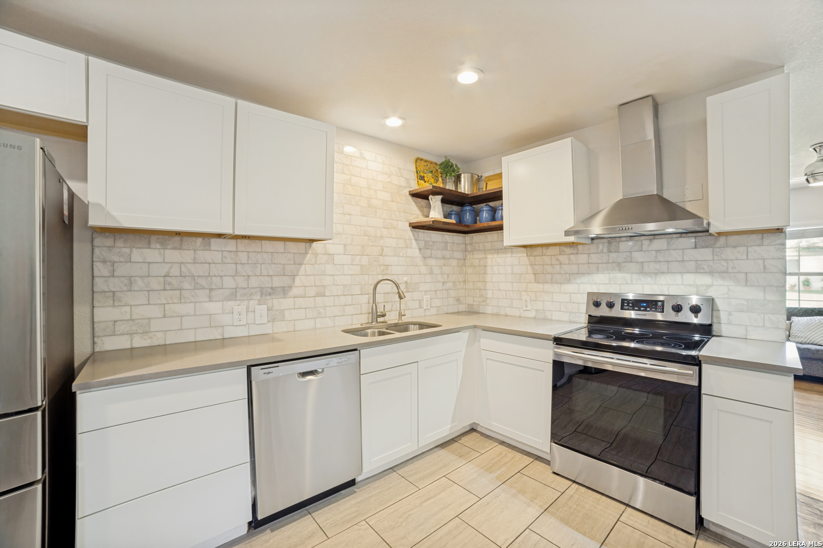 2540 W Summit Avenue San Antonio TX 78228