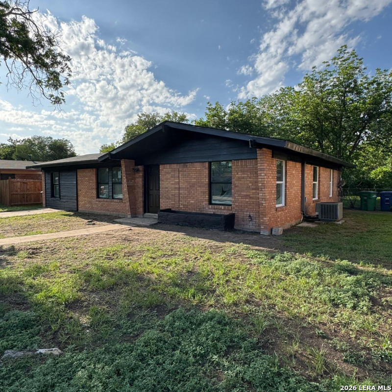 4627 Lakewood Drive San Antonio TX 78220