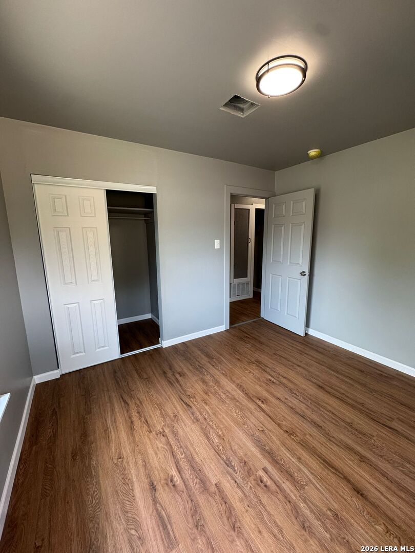 4627 Lakewood Drive San Antonio TX 78220