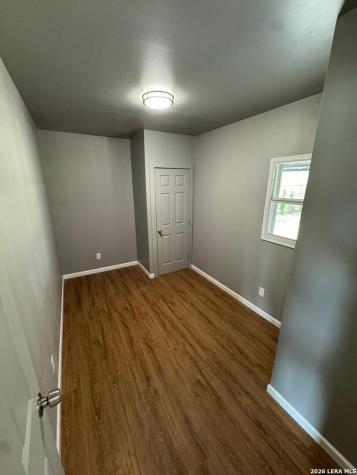 4627 Lakewood Drive San Antonio TX 78220