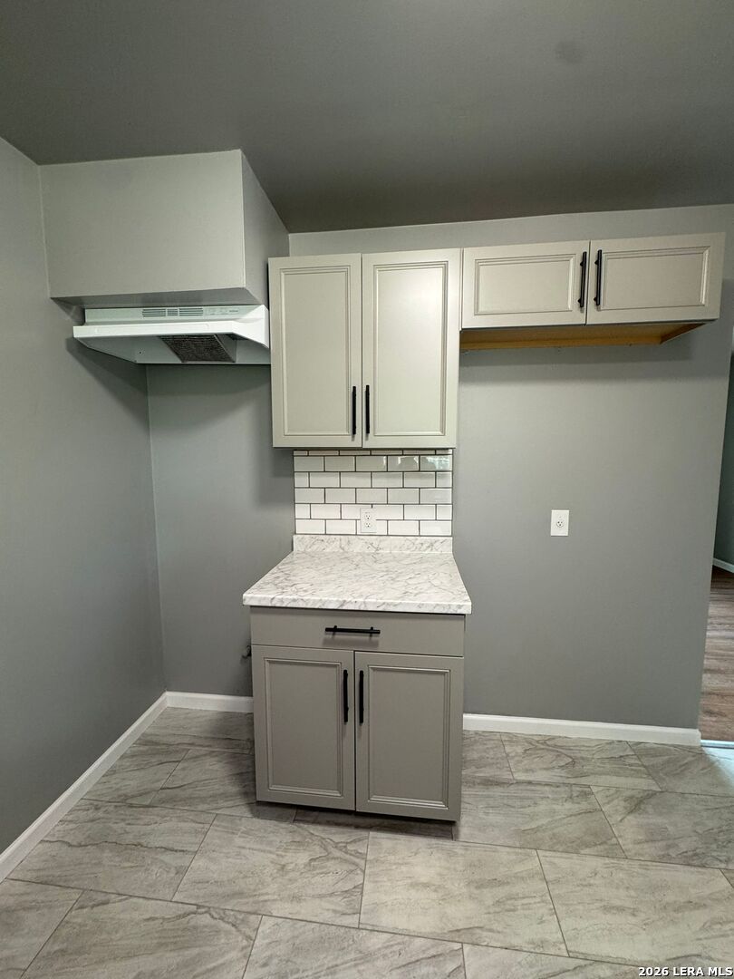 4627 Lakewood Drive San Antonio TX 78220