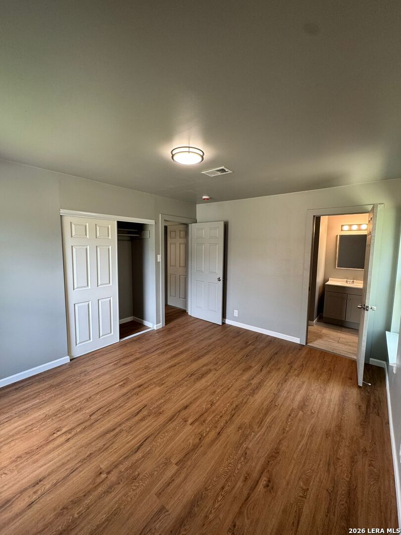 4627 Lakewood Drive San Antonio TX 78220