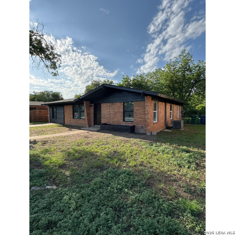 4627 Lakewood Drive San Antonio TX 78220