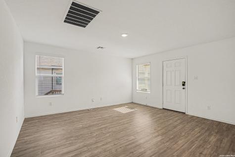 13923 Bull San Antonio TX 78252