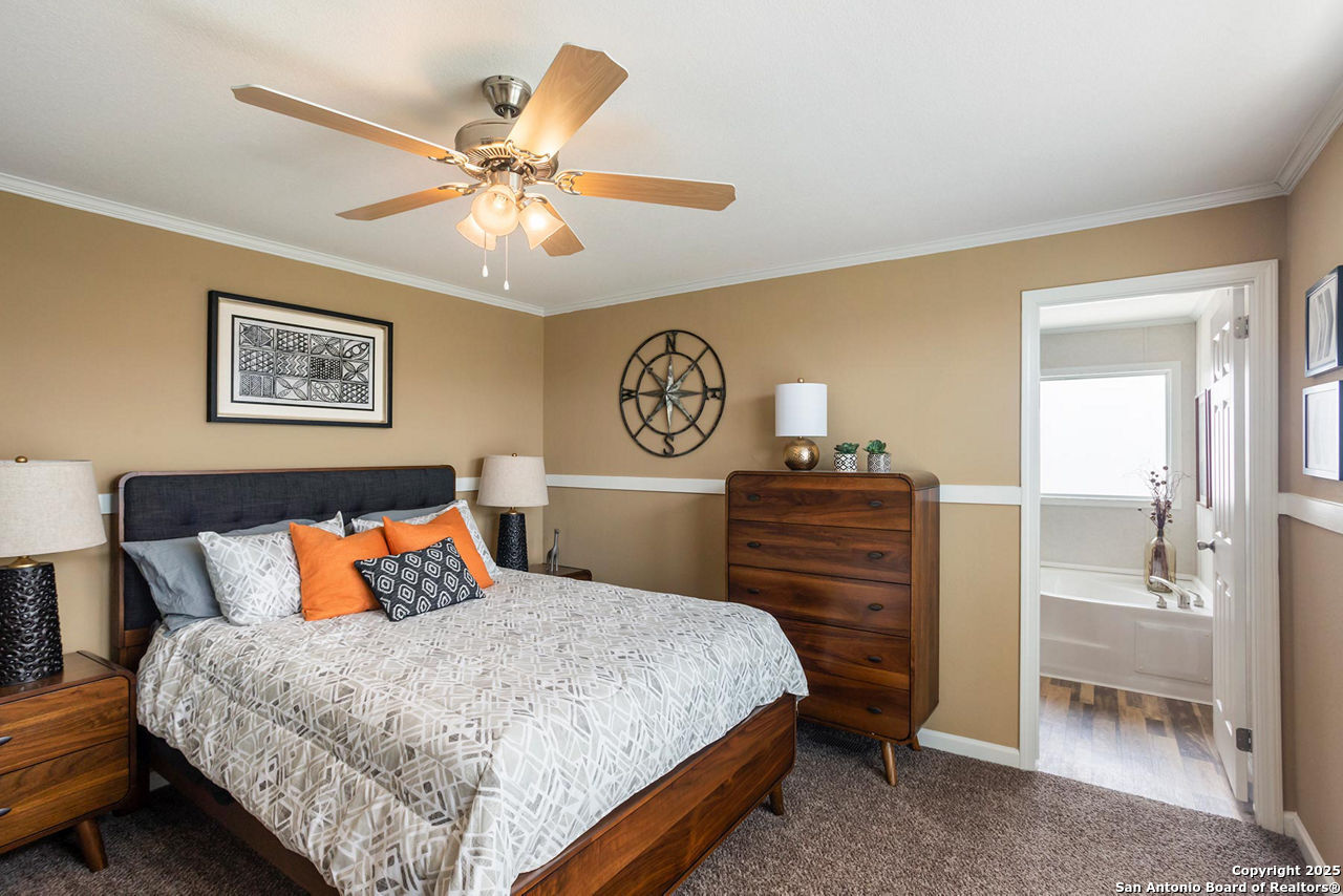 113 County Road 2644 Moore TX 78057