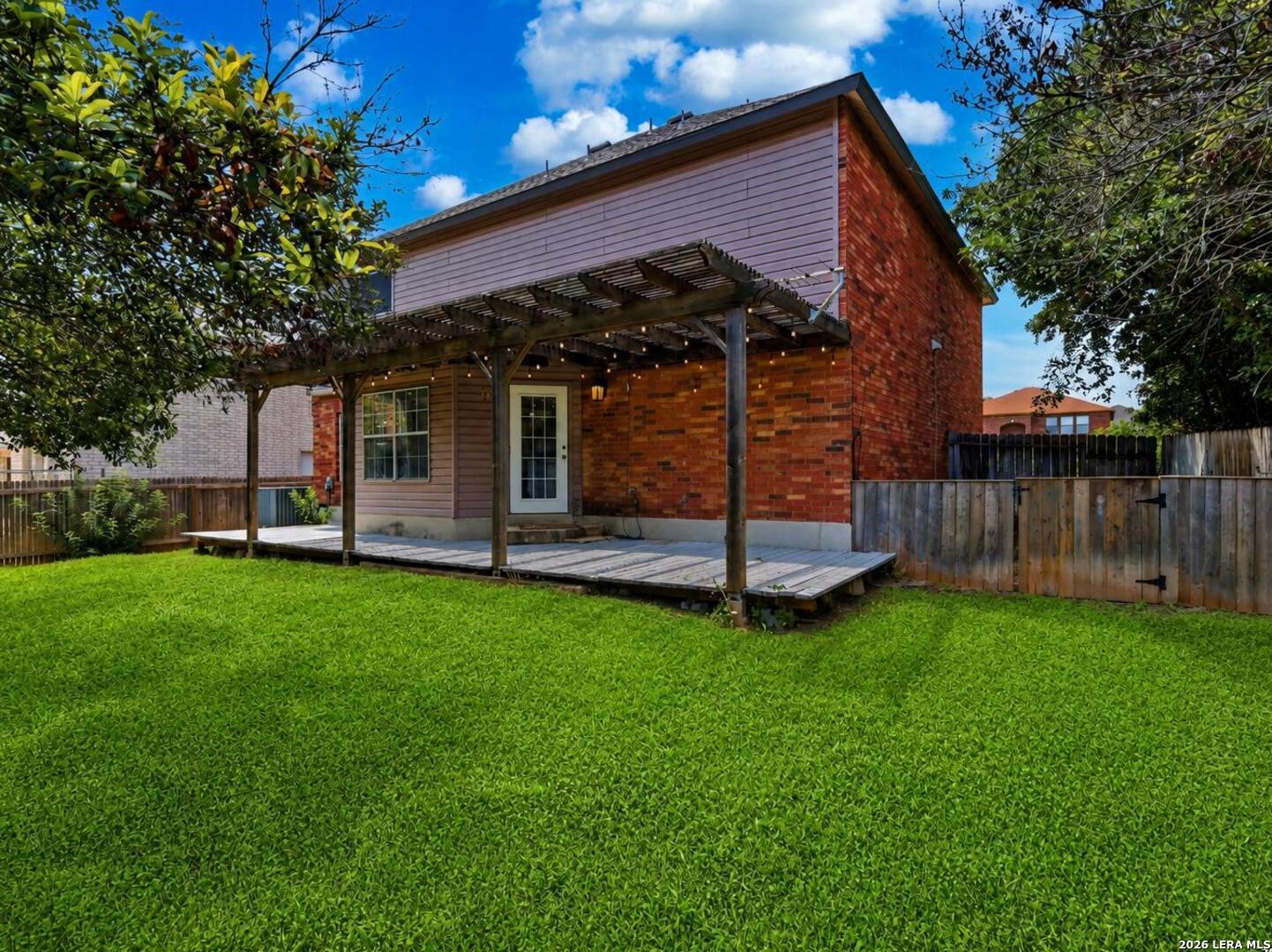 1687 Fir Circle Schertz TX 78154