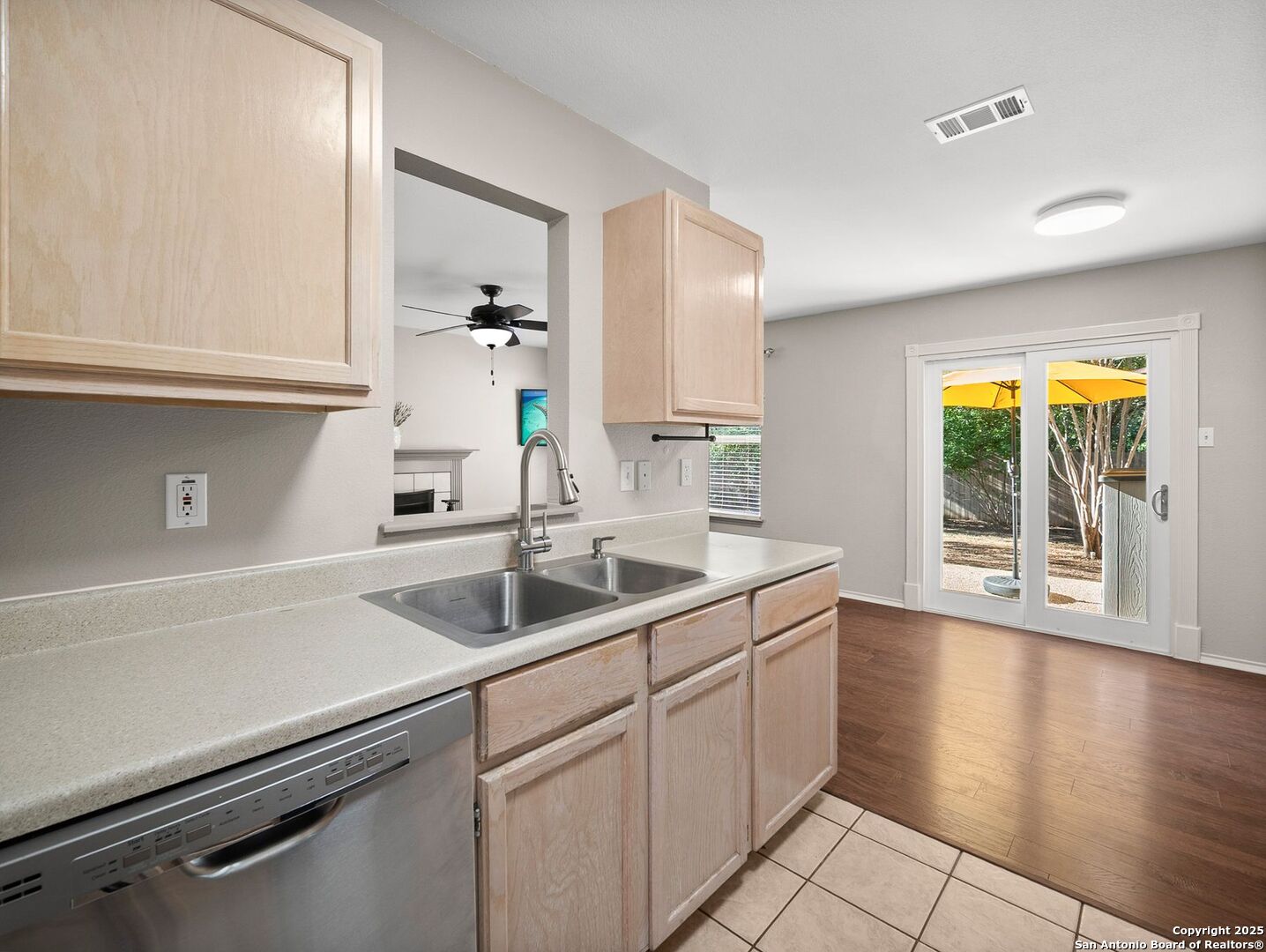 6310 Club Oaks San Antonio TX 78249