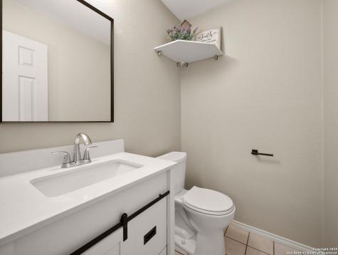 6310 Club Oaks San Antonio TX 78249