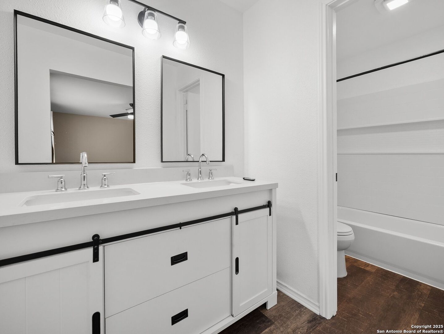 6310 Club Oaks San Antonio TX 78249
