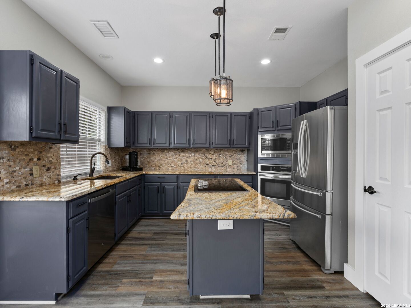 815 Stoneway Drive San Antonio TX 78258