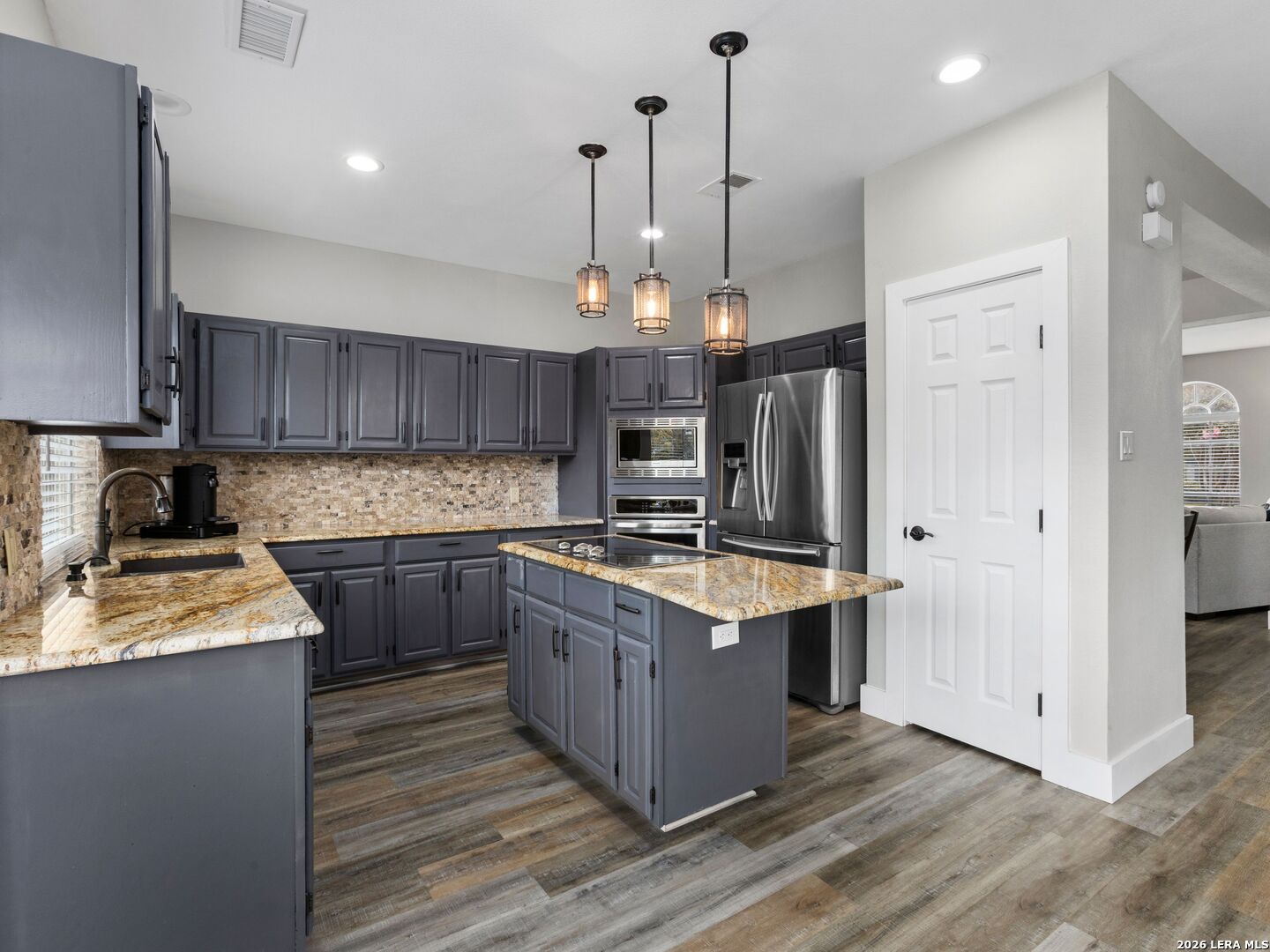 815 Stoneway Drive San Antonio TX 78258