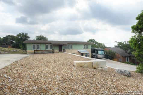 690 Floral Avenue New Braunfels TX 78130