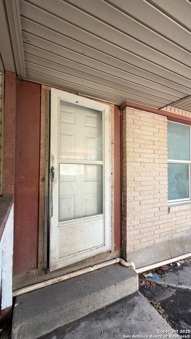 218 Graham Kenedy TX 78119